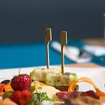 Sana Hotel 4*