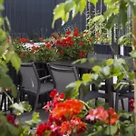 Hotel Sana 4*