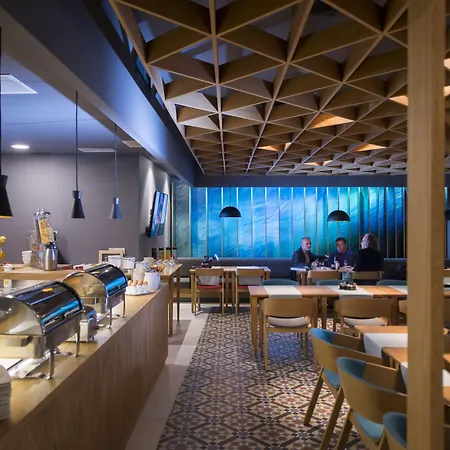 Sana Hotel 4*