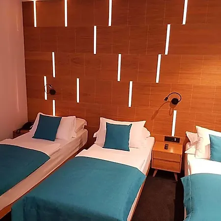 Hotel Sana