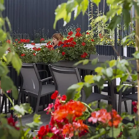Hotel Sana 4*