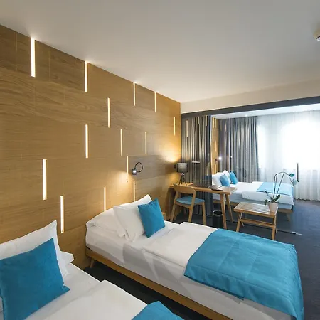 Sana Hotel