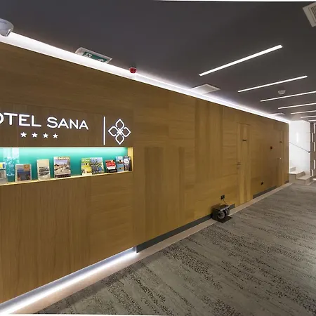 ホテル Sana サラエヴォ