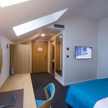 Hotel Sana